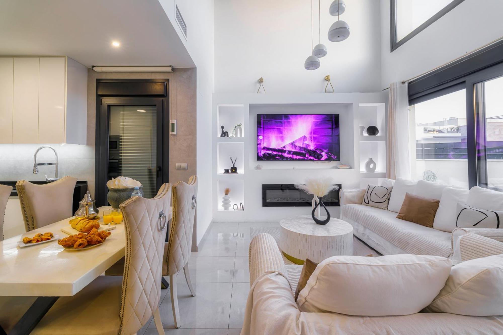 Villa White Diamond - Piscine - Plage 10 Minutes Daya Vieja Luaran gambar