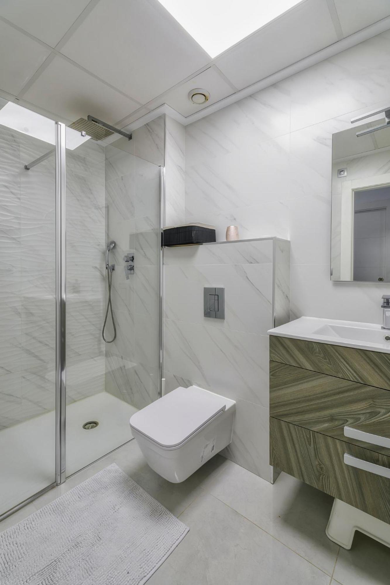 Villa White Diamond - Piscine - Plage 10 Minutes Daya Vieja Luaran gambar